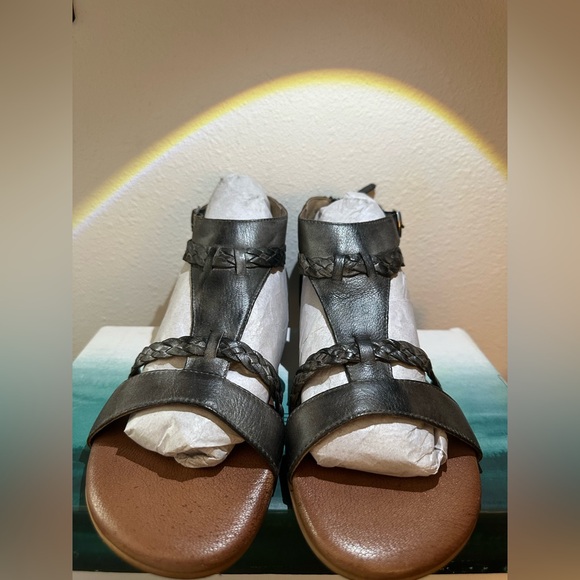 🆕ROAN Women’s Posey Leather Sandal SZ9 - Picture 7 of 8
